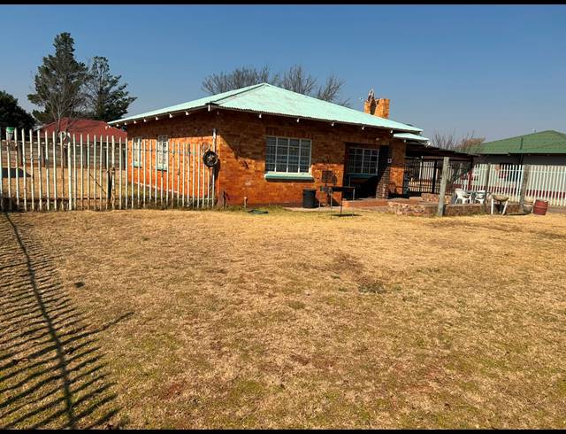 3 BEDROOM FREEHOLD FOR SALE IN CARLETONVILLE CENTRAL